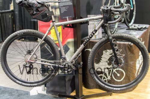 Moots Cross specs and reviews